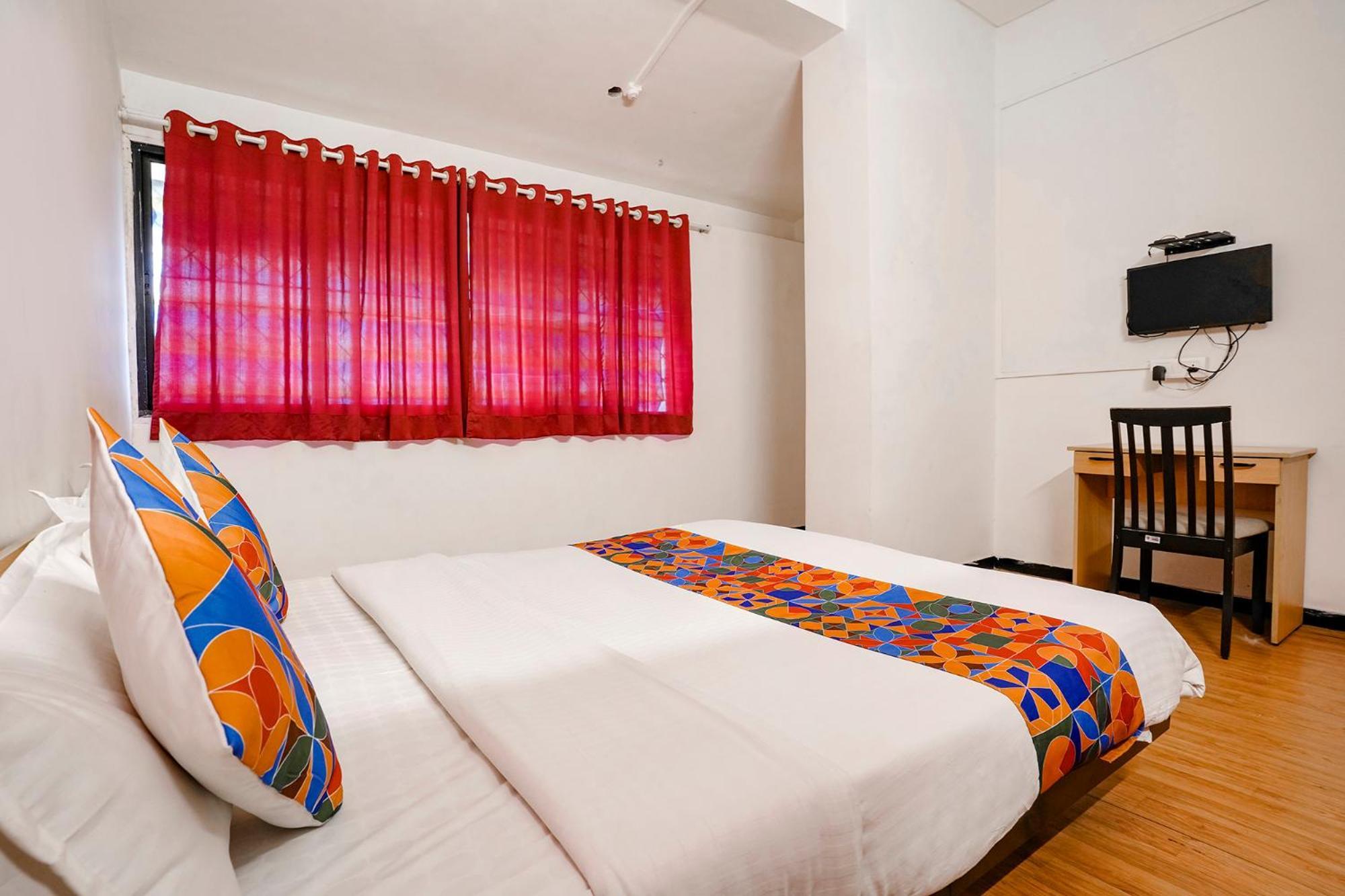Fabhotel Saubhagya Inn 나식 외부 사진
