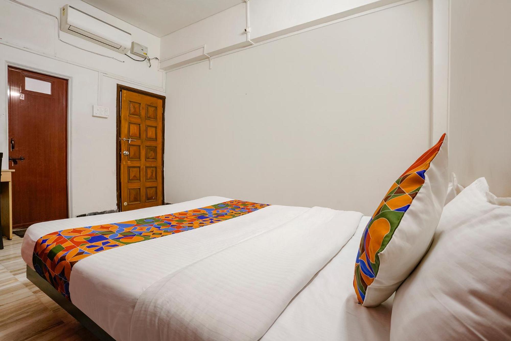 Fabhotel Saubhagya Inn 나식 외부 사진